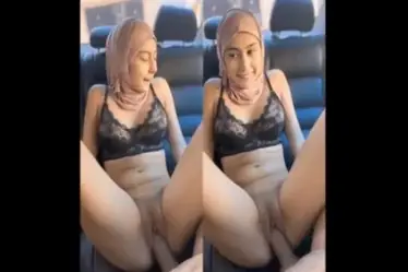 Sakit Tapi Enak! Ukhti Nangis Dimasukin Benda Jumbo